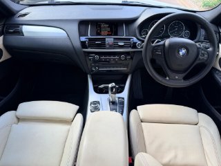 /photos/12594/62ab6c33-8a6e-4467-a8f1-509d652dc6d6_i320x240.jpg