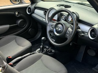 /photos/12594/65eb5499-fef5-4324-b766-9adf5b46ee1a_i320x240.jpg