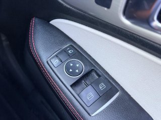 /photos/12594/7408c6a3-de8f-4959-91d7-183f60dba53c_i320x240.jpg