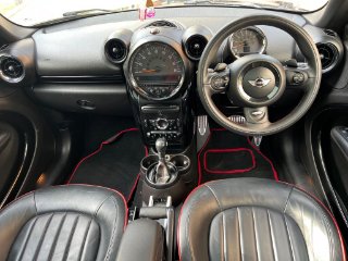 /photos/12594/9ffa76e7-9eb9-48cc-8c99-a0f99f64072f_i320x240.jpg